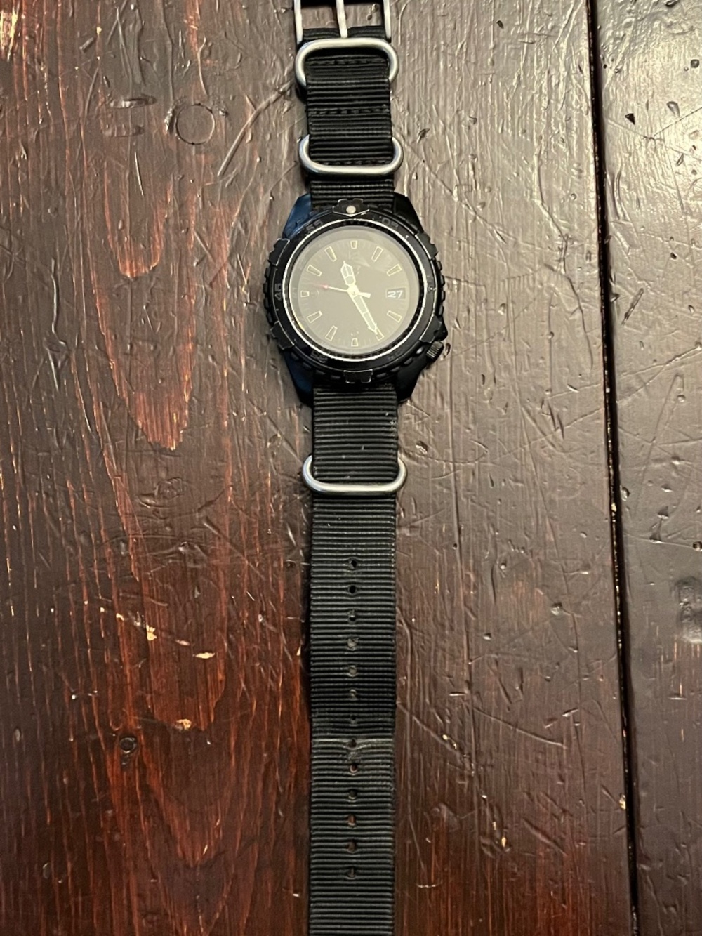 Momentum Deep 6 Watch